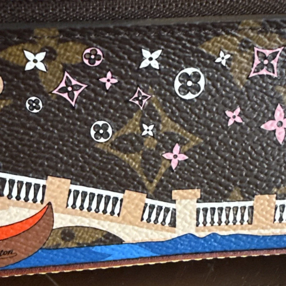 Louis Vuitton Monogram Vivienne Elizabeth Pencil Pouch Limited Edition